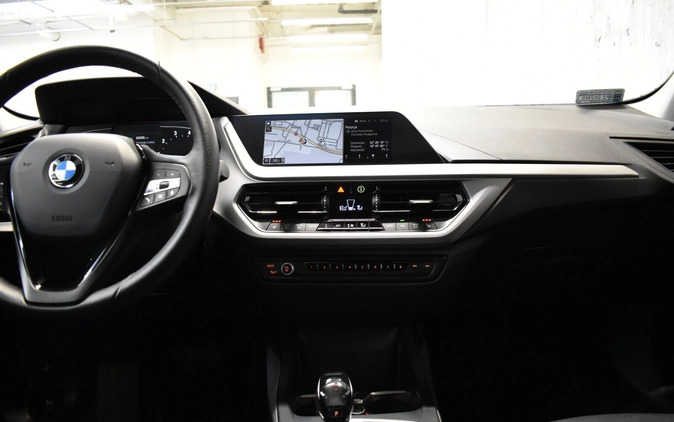BMW Seria 1 cena 99700 przebieg: 63591, rok produkcji 2020 z Myślenice małe 137